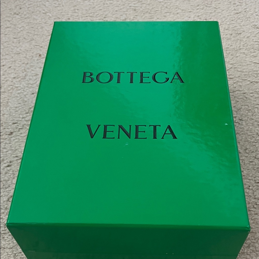 Bottega Veneta Emerald Green Box